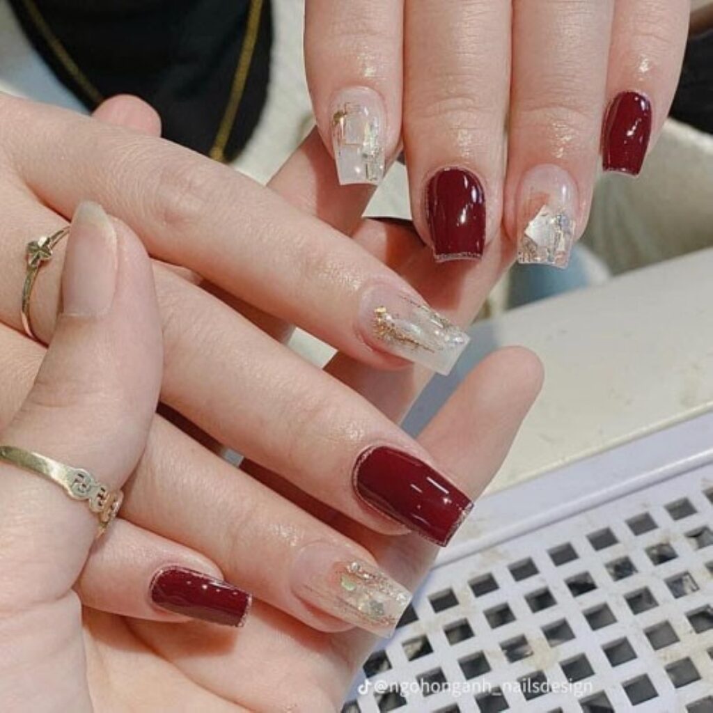 Attractive and stylish 2024 Lunar new year nail designs (16)