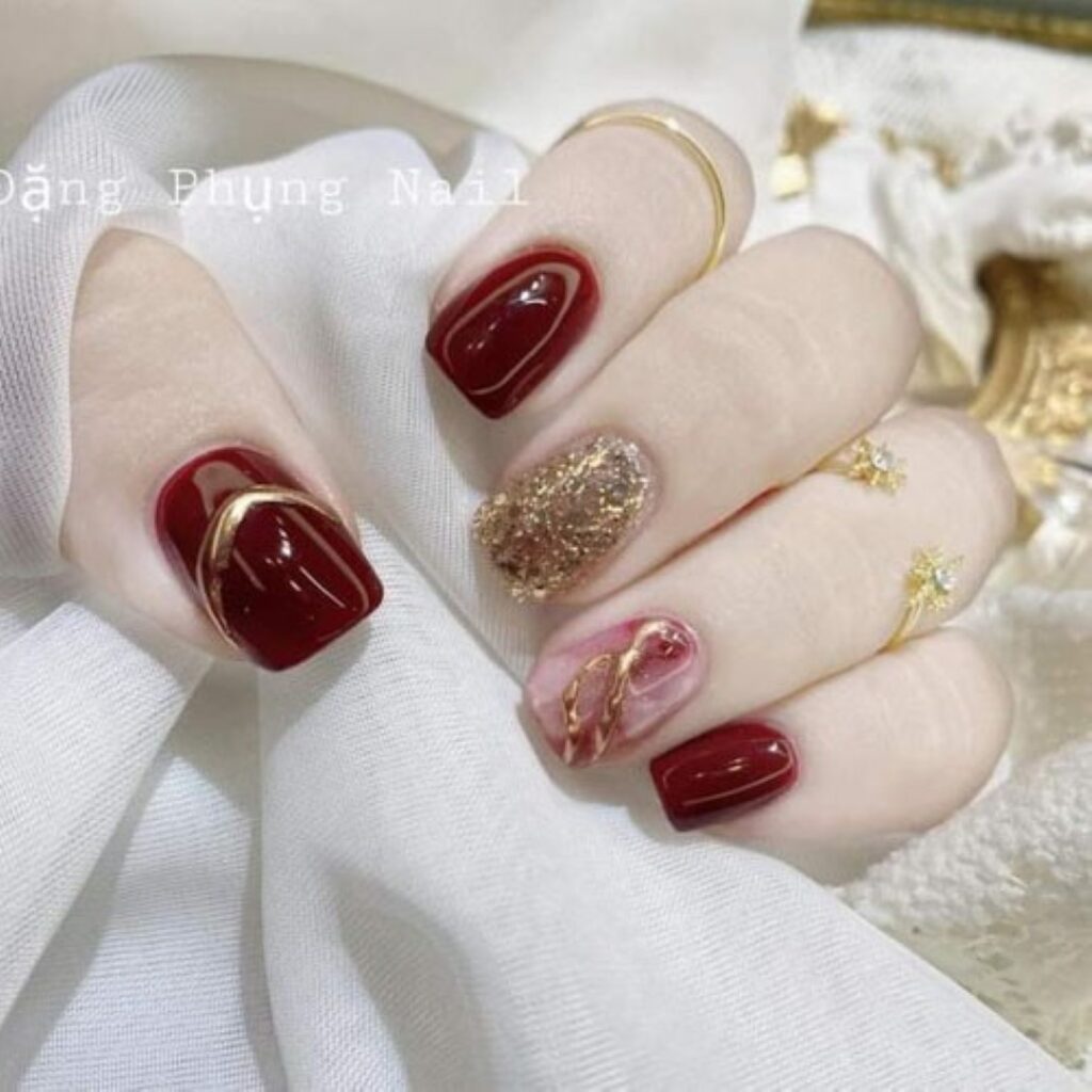 Attractive and stylish 2024 Lunar new year nail designs (19)