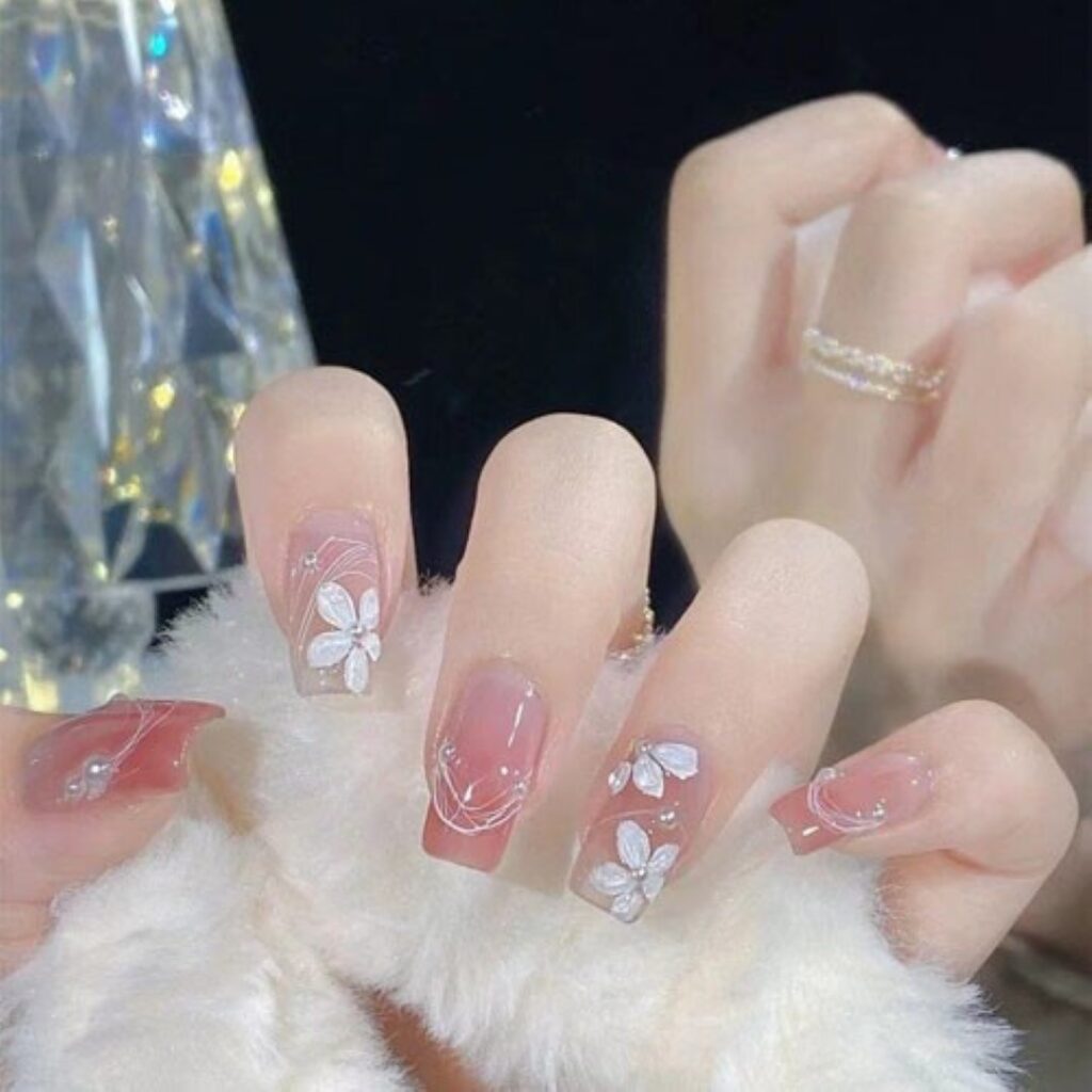 Attractive and stylish 2024 Lunar new year nail designs (62)